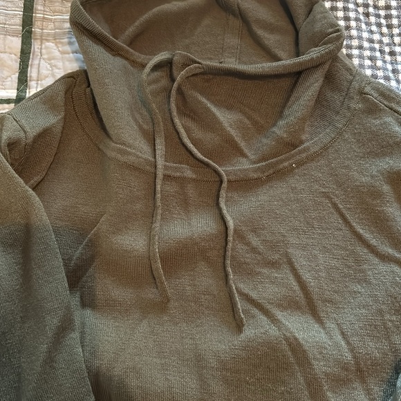 Duluth Trading Company shirt - Picture 3 of 6